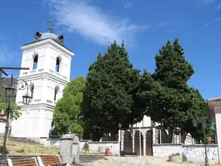 Възрожденска църква "Св. Св. Апостоли Петър и Павел" - Сопот
