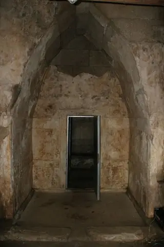 Тракийска гробница Хелвеция