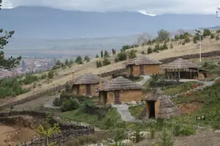Археологически парк "Тополница" - Чавдар