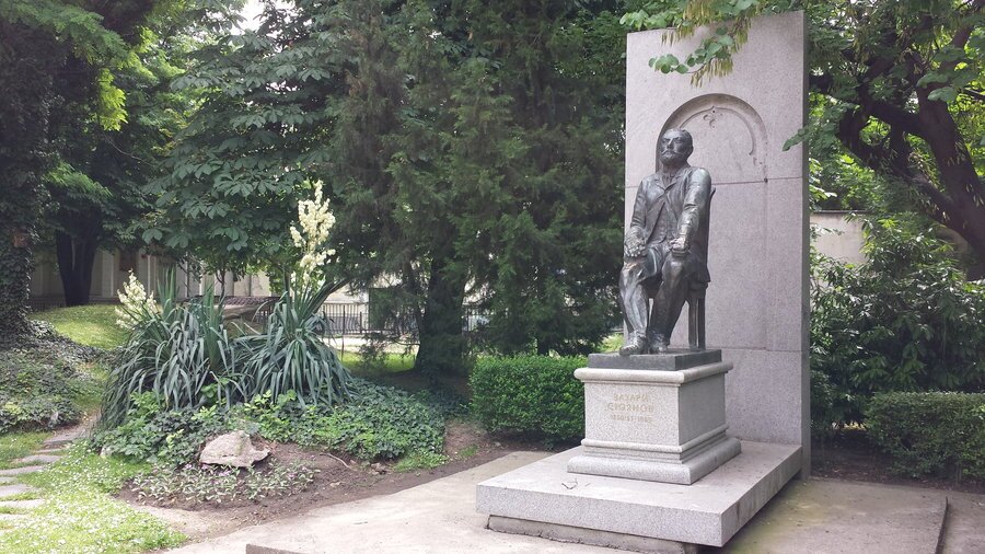 Паметник на Захари Стоянов - Пловдив